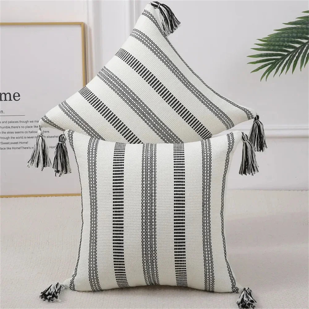 Calyphe - Pillow cover