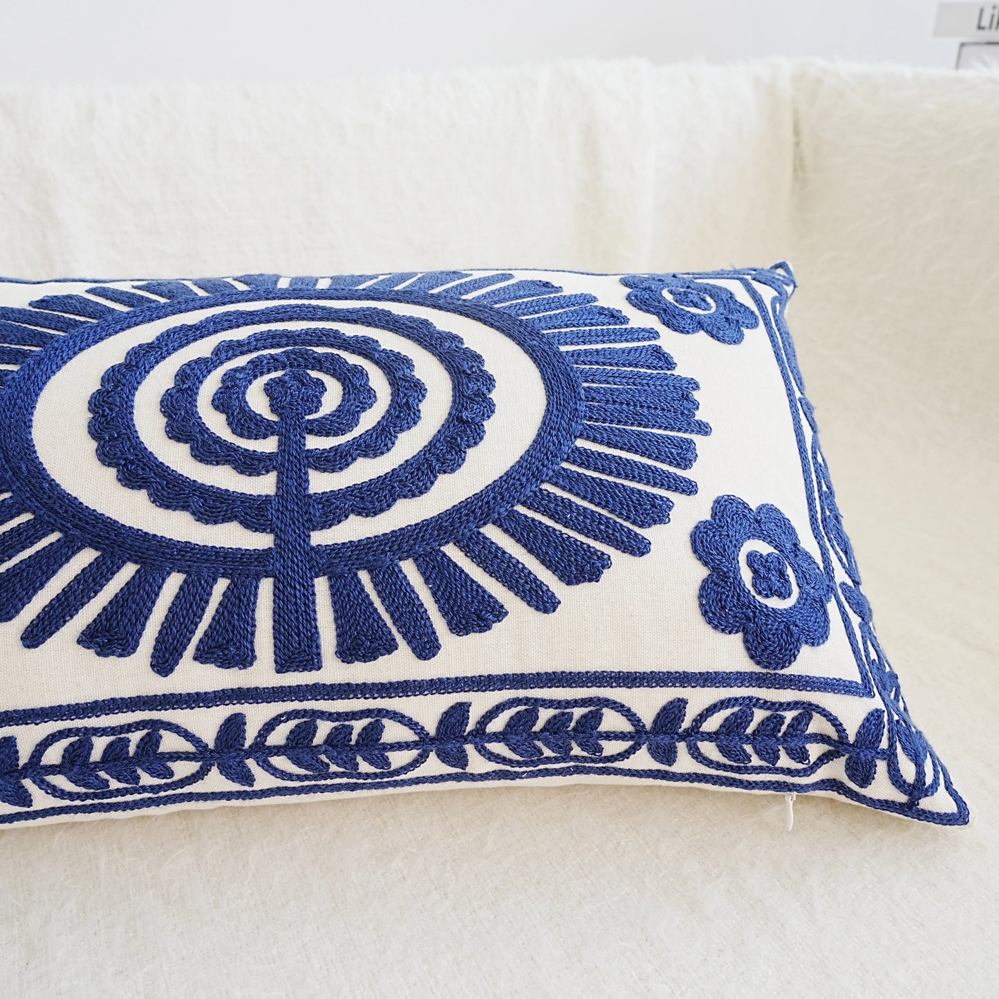 Mira - Pillow cover