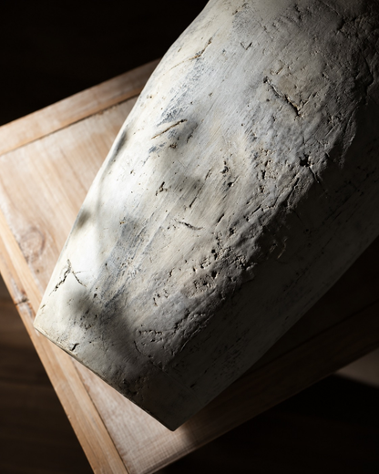 Vaso em cerâmica artesanal Rök