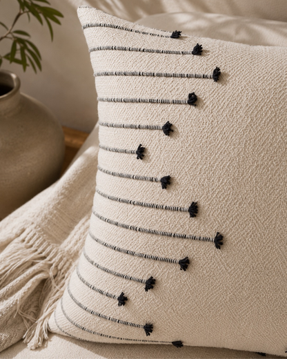 Pillow cover with an embroidered decorative pattern Solvi 