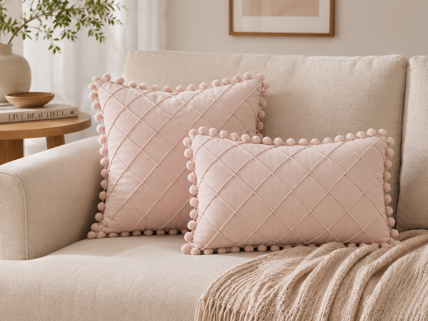 Vérité - Pillow Cover