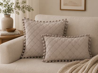 Vérité - Pillow Cover