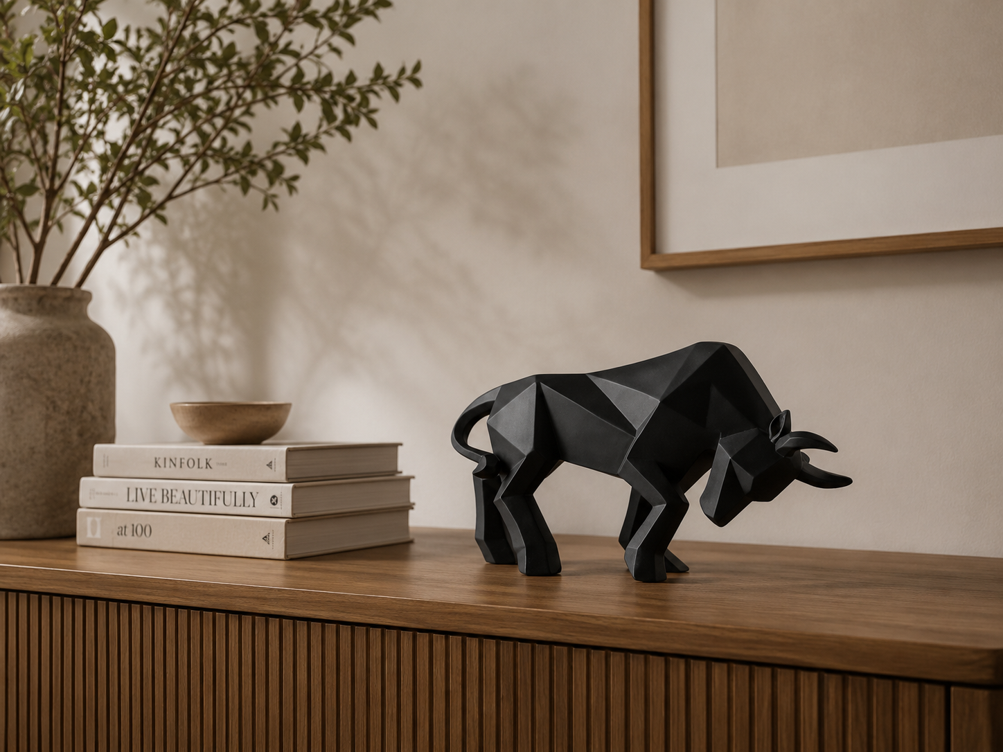 Estatueta decorativa em resina Boldur
