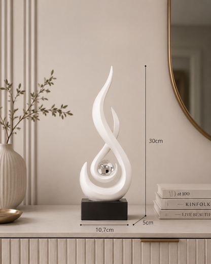Estatueta decorativa em resina Artys
