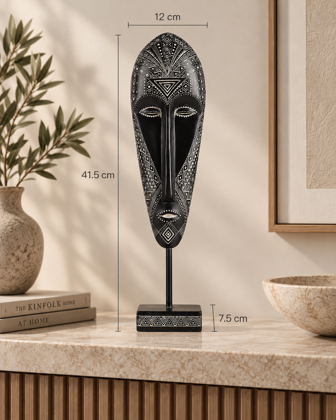 Estatueta decorativa em resina Koro